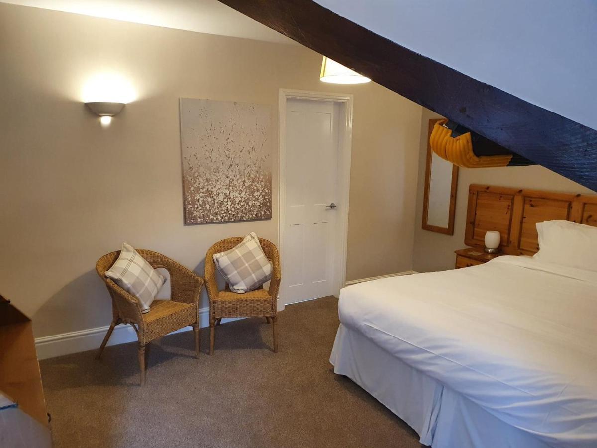 Swiss House B&B Castleton  Zewnętrze zdjęcie