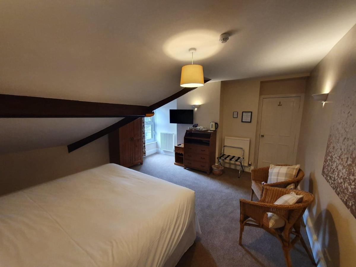 Swiss House B&B Castleton  Zewnętrze zdjęcie