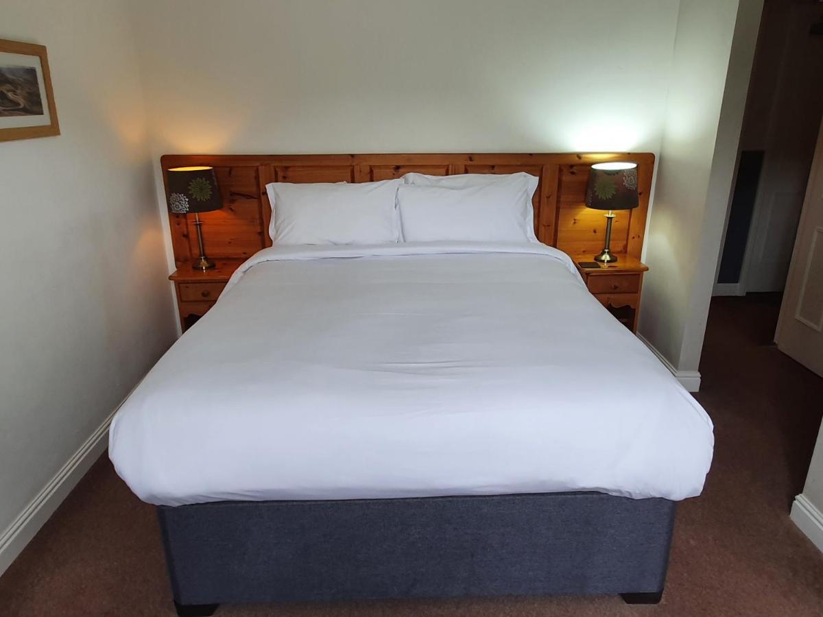 Swiss House B&B Castleton  Zewnętrze zdjęcie