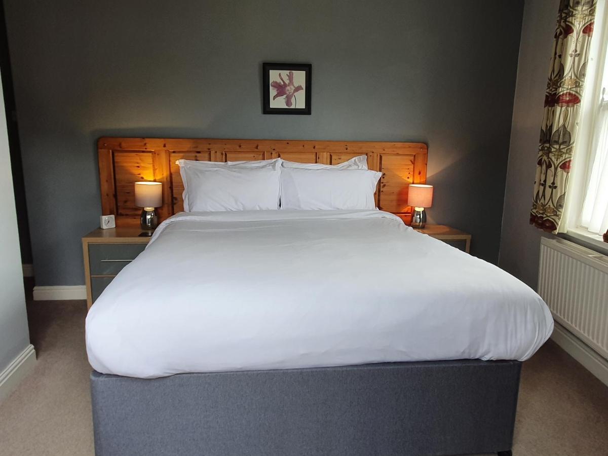 Swiss House B&B Castleton  Zewnętrze zdjęcie