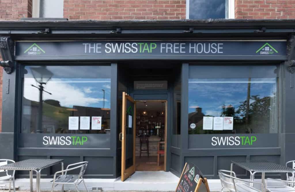 Swiss House B&B Castleton  Zewnętrze zdjęcie